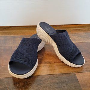 Clarks Cloudsteppers Marin Coral Sandals Wedges